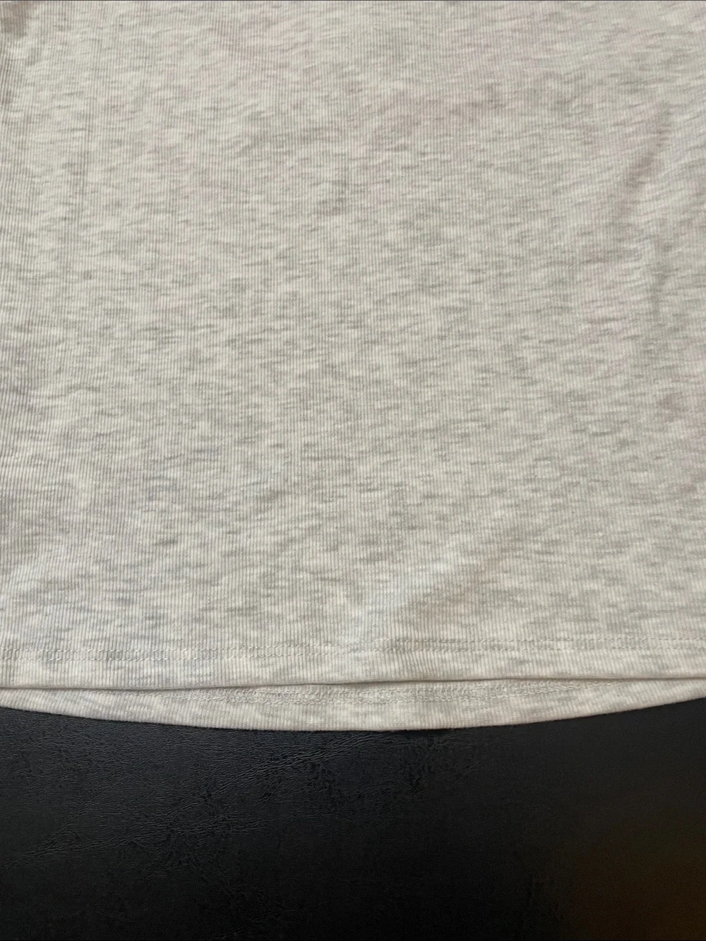 Wild Fable light gray Girls Tank Top w  Gold Shell Accent on Front Sz. M NWT